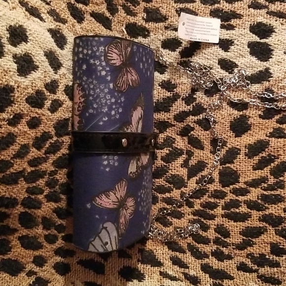 Fashion Cloth Butterfly Clutch with straps - Picture 7 of 8